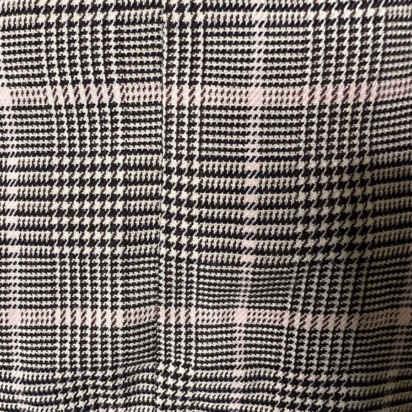 Women’s No Boundaries plaid mini skirt - Picture 3 of 3